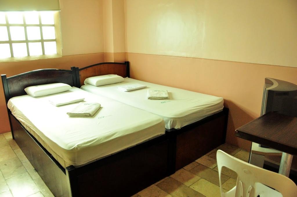 Gv Hotel - Camiguin Mambajao Værelse billede